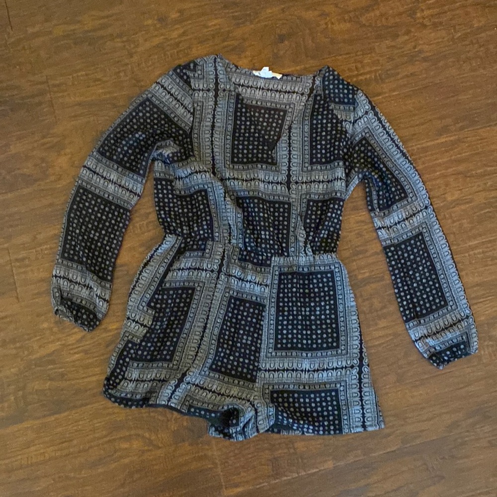 BCBGeneration romper. Size L.